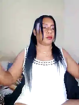 Snapshot of rosmery-navarro chatting on September 25, 3:34 am rosmery-navarro online show from September 25, 3:34 am