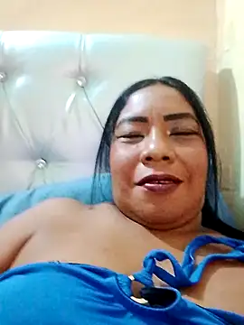 Snapshot of rosmery-navarro chatting on December 16, 3:44 am rosmery-navarro online show from December 16, 3:44 am