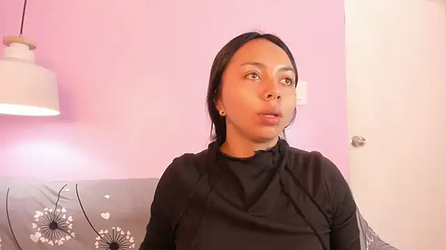 Snapshot of miss_soffi_ chatting on July 1, 12:16 pm miss soffi online show from July 1, 12:16 pm