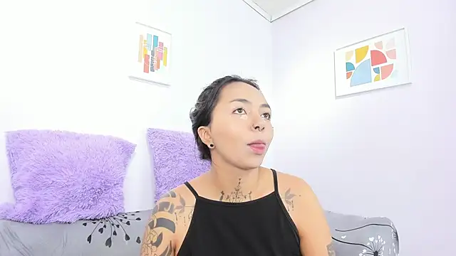 miss soffi  online show from October 14, 12:28 pm