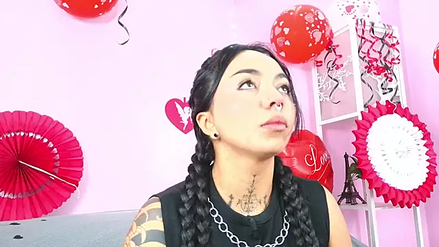 miss soffi  online show from February 19, 6:27 pm