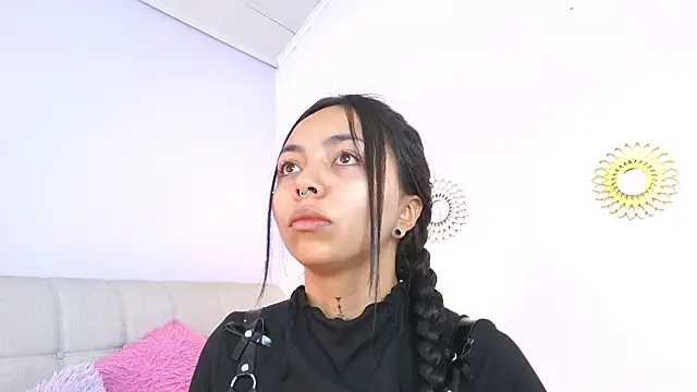 miss soffi  online show from March 13, 12:32 pm