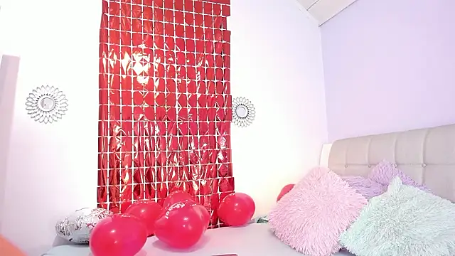 miss soffi  online show from February 13, 1:33 pm