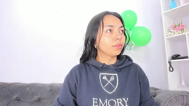 miss soffi  online show from March 25, 12:26 pm