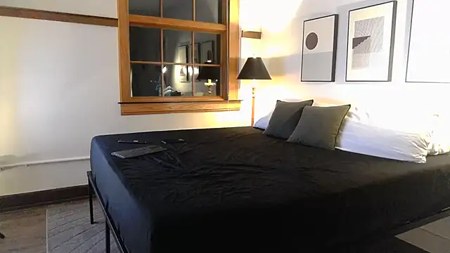 seb tv online show from February 14, 1:28 am