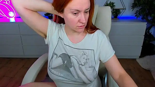 Kamilla Hot online show from November 7, 9:41 pm