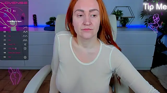 Kamilla Hot online show from November 6, 6:28 am