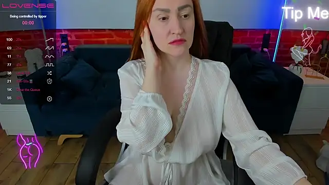 Kamilla Hot online show from March 9, 7:06 pm