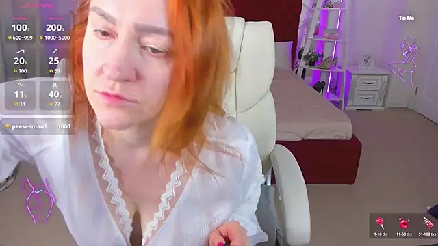 Kamilla Hot online show from March 28, 8:04 am