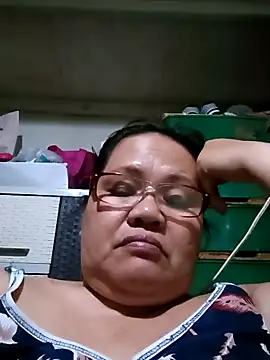 Chubbysweetmom online show from October 3, 12:28 pm