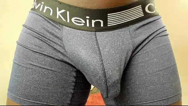 Black Master19cm online show from September 24, 9:43 pm