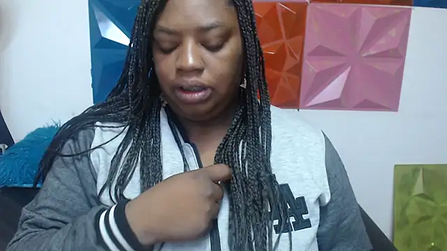 Snapshot of morenahott1 chatting on December 1, 12:17 pm morenahott1 online show from December 1, 12:17 pm