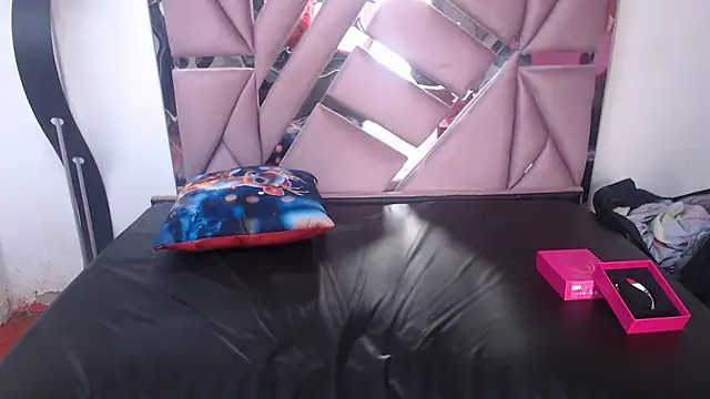 morenahott1 online show from January 15, 12:52 pm