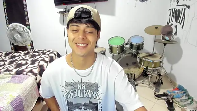 Zack falcon online show from October 30, 3:27 am