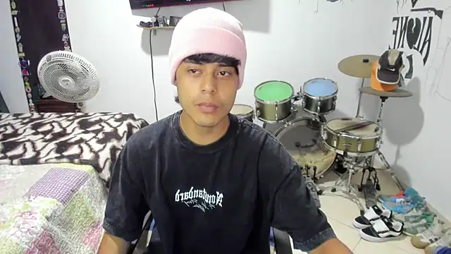 Zack falcon online show from December 3, 4:13 am