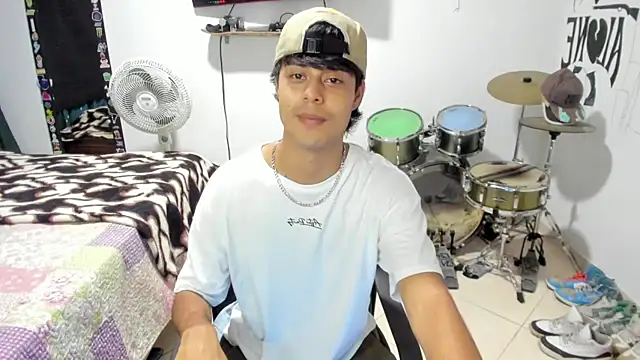 Zack falcon online show from November 12, 2:48 am