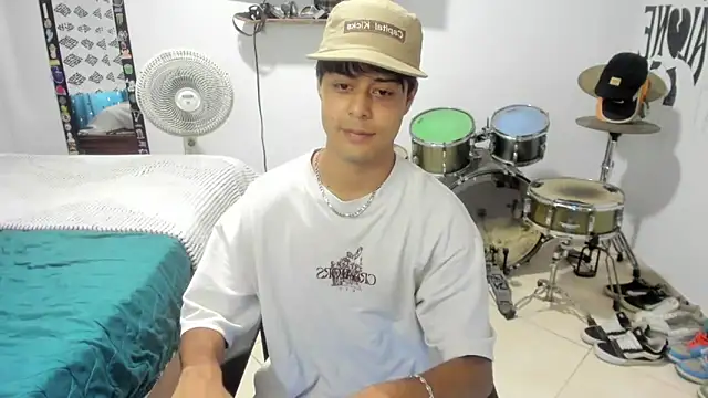 Zack falcon online show from February 23, 8:42 pm