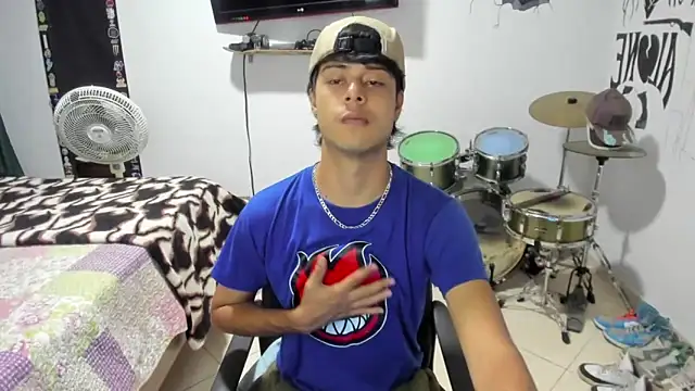 Zack falcon online show from November 6, 3:54 am