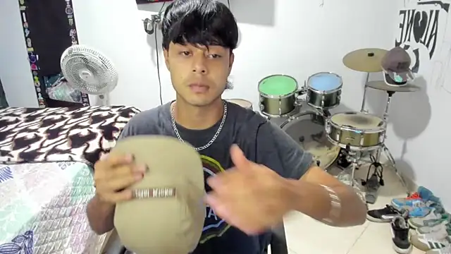 Zack falcon online show from October 28, 3:40 am