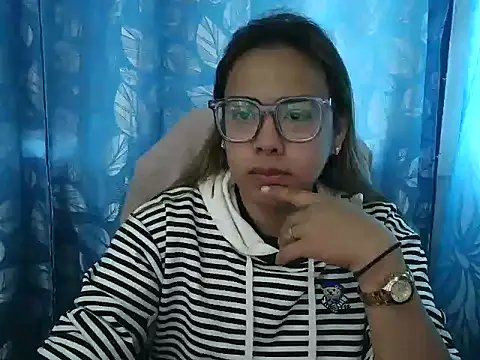 Your PrettyGirlxxx online show from February 21, 1:18 am