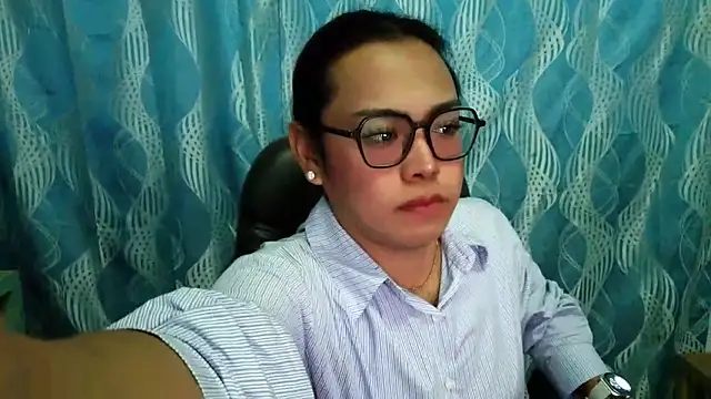 Snapshot of Your_PrettyGirlxxx chatting on September 9, 11:58 pm Your PrettyGirlxxx online show from September 9, 11:58 pm