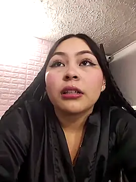 Hana    online show from November 11, 9:31 pm