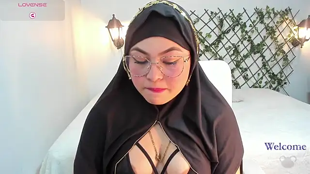 Hana    online show from March 2, 11:22 pm