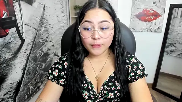 Hana    online show from November 12, 10:24 pm