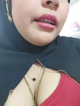 Hana    online show from March 17, 12:02 am