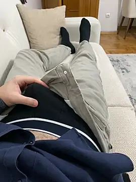 okanist online show from December 18, 4:31 am