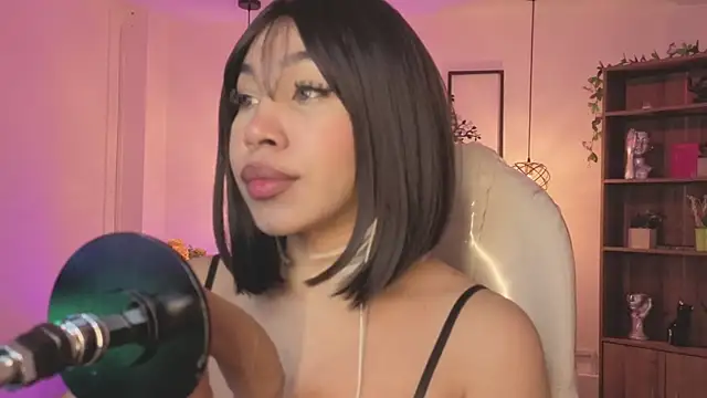 Snapshot of Olivia_ds chatting on September 30, 4:40 am Olivia ds online show from September 30, 4:40 am