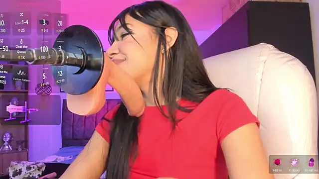 Snapshot of Olivia_ds chatting on March 13, 7:42 am Olivia ds online show from March 13, 7:42 am