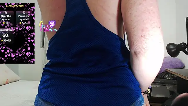 Kittywhiteass online show from March 20, 3:07 am