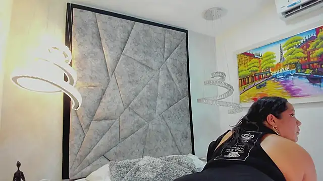 AmandaNordby  online show from March 4, 11:43 pm