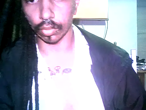 Snapshot of DarkSlim666 chatting on February 28, 5:07 am DarkSlim666 online show from February 28, 5:07 am