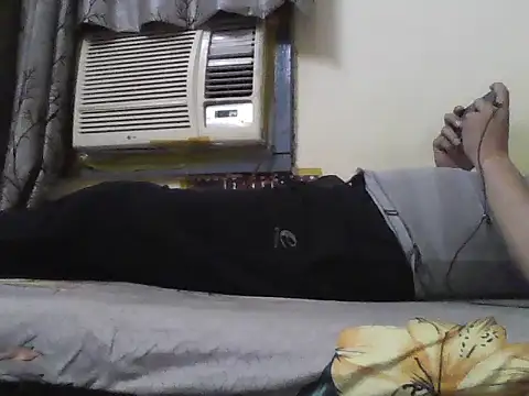 Snapshot of Desi_Rider_Aadi chatting on May 26, 10:24 am Desi Rider Aadi online show from May 26, 10:24 am