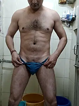 Snapshot of Desi_Rider_Aadi chatting on May 23, 2:32 am Desi Rider Aadi online show from May 23, 2:32 am