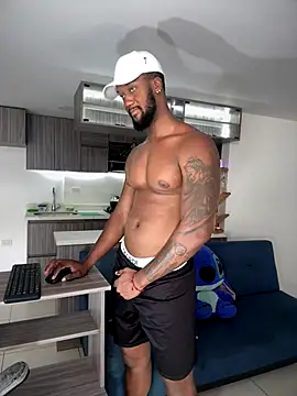 Snapshot of blackdrey18 chatting on September 9, 2:15 pm blackdrey18 online show from September 9, 2:15 pm