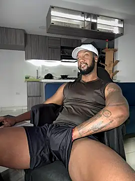 Snapshot of blackdrey18 chatting on October 30, 1:53 pm blackdrey18 online show from October 30, 1:53 pm