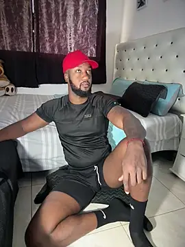 blackdrey18 online show from April 1, 1:34 pm