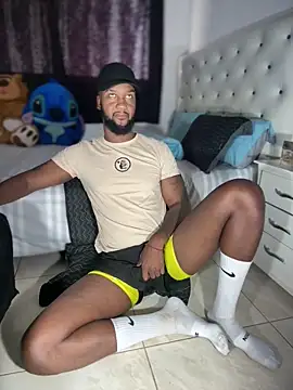 blackdrey18 online show from March 1, 1:00 pm