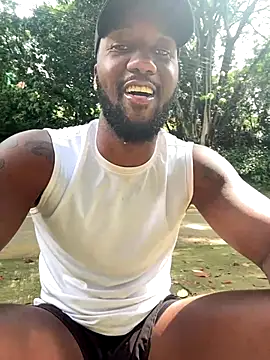 Snapshot of blackdrey18 chatting on November 15, 3:38 pm blackdrey18 online show from November 15, 3:38 pm