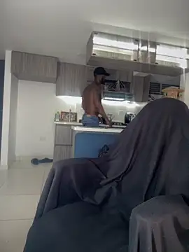 Snapshot of blackdrey18 chatting on October 18, 2:52 pm blackdrey18 online show from October 18, 2:52 pm