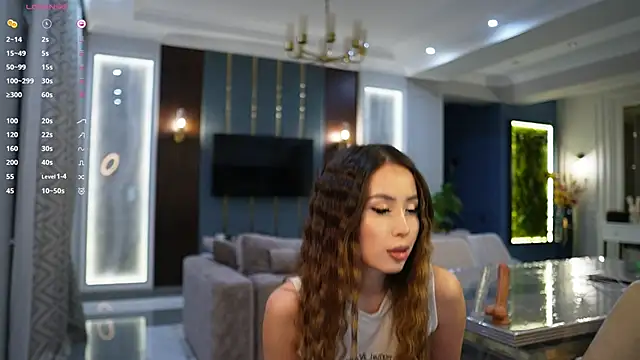 Snapshot of angel_luisa chatting on February 24, 2:15 pm angel luisa online show from February 24, 2:15 pm