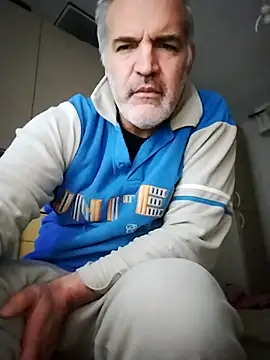 Setesesso7 online show from December 3, 4:02 am