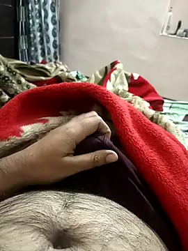 Snapshot of witchhunter1 chatting on November 12, 8:34 pm witchhunter1 online show from November 12, 8:34 pm