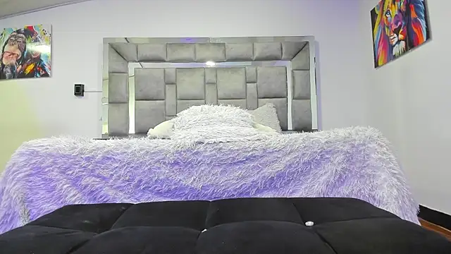 Candy And Andy  online show from October 25, 12:32 am