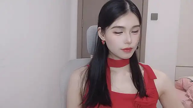 Tibbie-66 online show from April 28, 1:04 pm