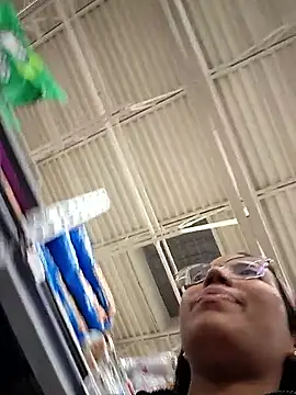 Snapshot of SheenaBrooke chatting on October 25, 12:54 am SheenaBrooke online show from October 25, 12:54 am