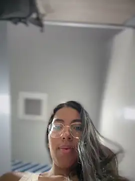 SheenaBrooke online show from April 13, 4:05 am